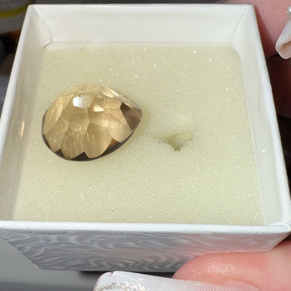 Teardrop shaped champagne morganite brilliant cut 15ctw loose stone . Stunning - Picture 6 of 13